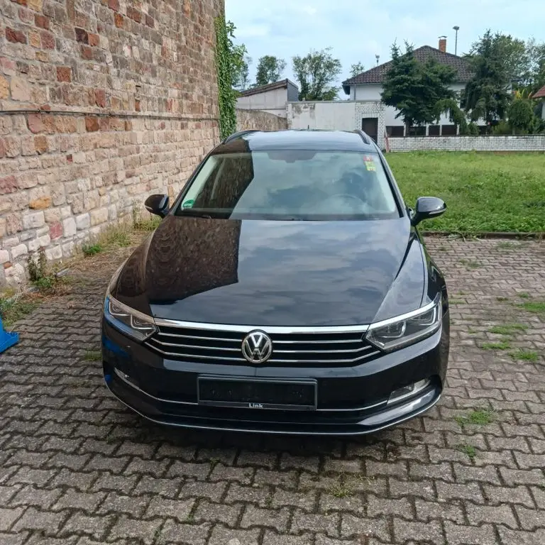 Photo 1 : Volkswagen Passat 2019 Diesel