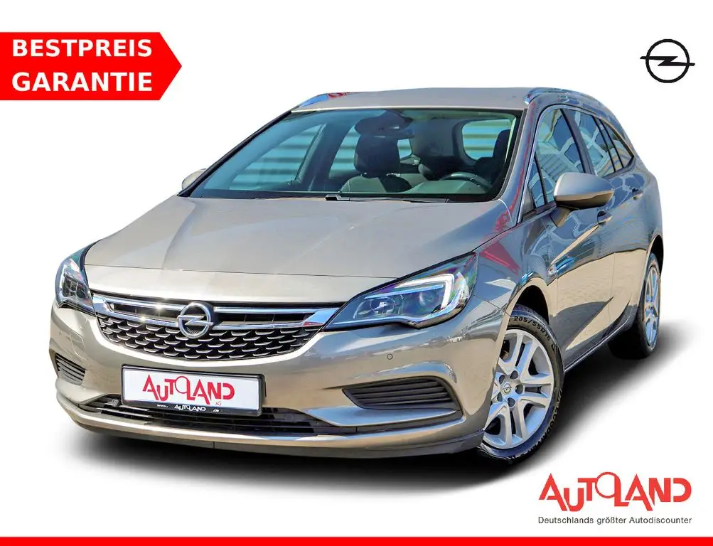 Photo 1 : Opel Astra 2017 Petrol