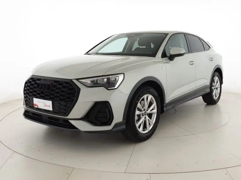 Photo 1 : Audi Q3 2023 Autres