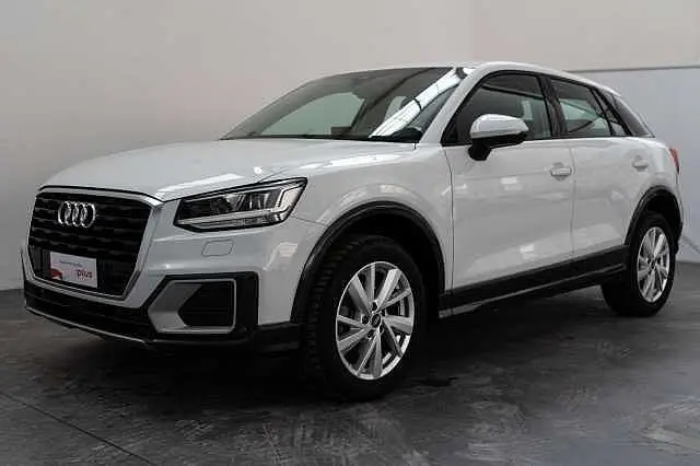 Photo 1 : Audi Q2 2020 Petrol