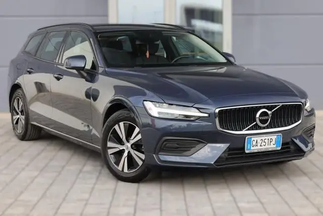 Photo 1 : Volvo V60 2020 Diesel