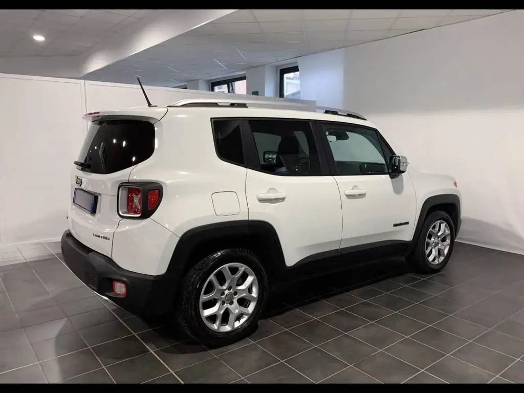 Photo 1 : Jeep Renegade 2016 Diesel