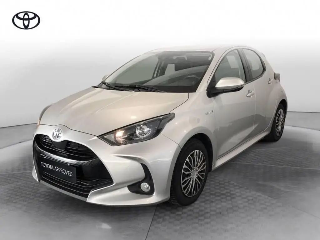 Photo 1 : Toyota Yaris 2021 Hybride