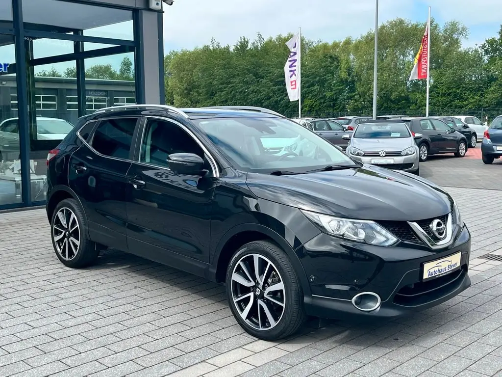 Photo 1 : Nissan Qashqai 2017 Essence