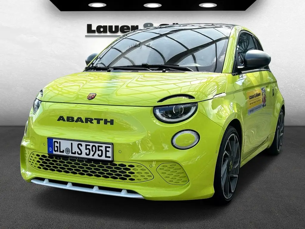 Photo 1 : Abarth 500 2023 Non renseigné