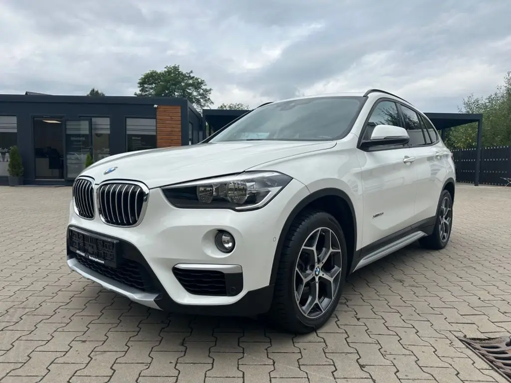 Photo 1 : Bmw X1 2016 Essence