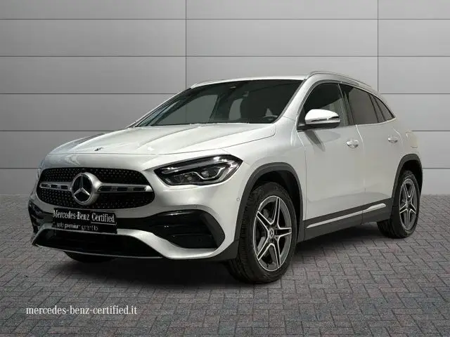 Photo 1 : Mercedes-benz Classe Gla 2022 Petrol