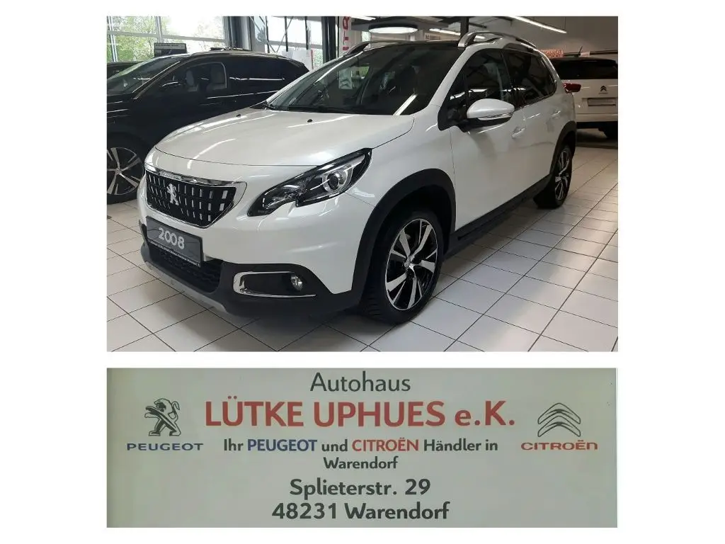 Photo 1 : Peugeot 2008 2017 Petrol