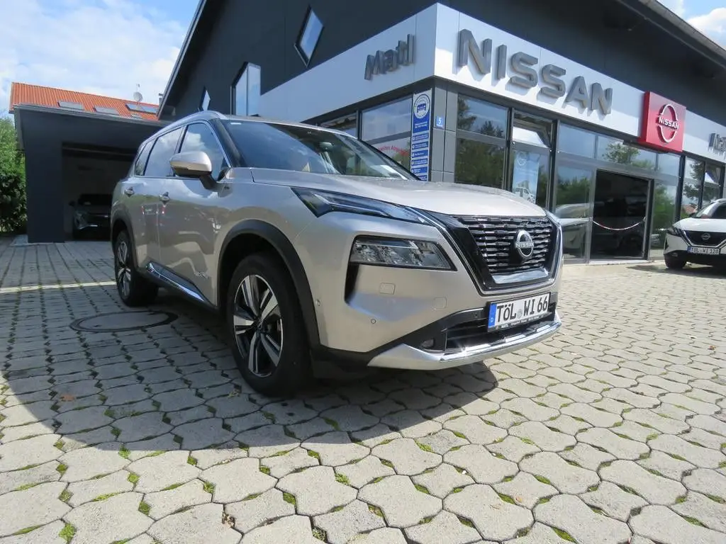 Photo 1 : Nissan X-trail 2024 Hybride