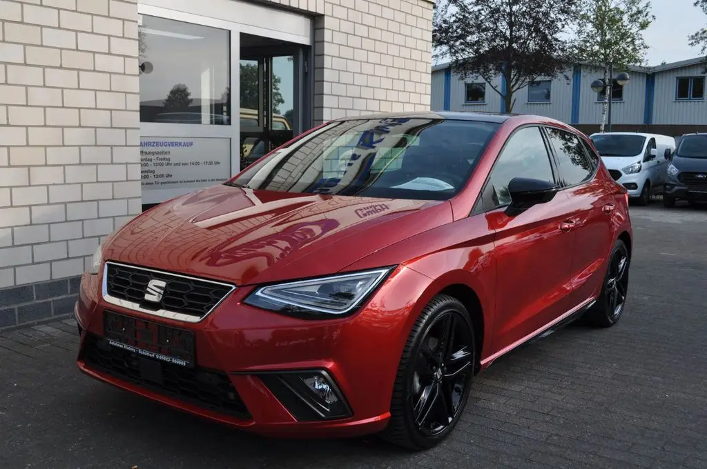 Photo 1 : Seat Ibiza 2024 Petrol