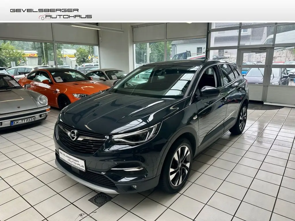 Photo 1 : Opel Grandland 2018 Petrol