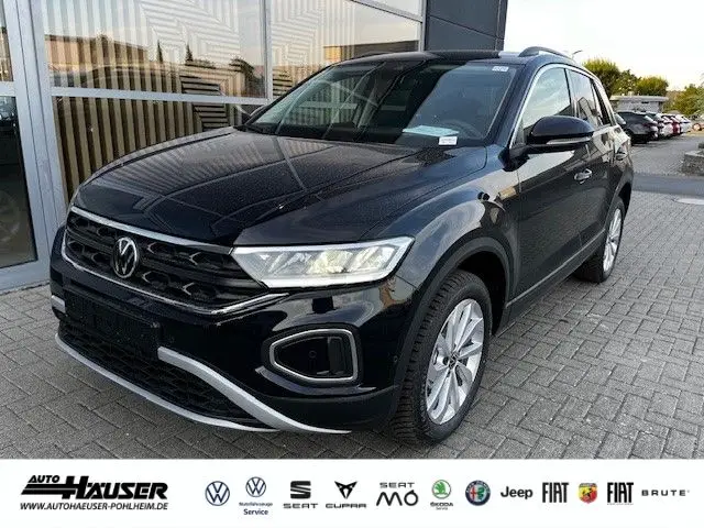 Photo 1 : Volkswagen T-roc 2024 Petrol