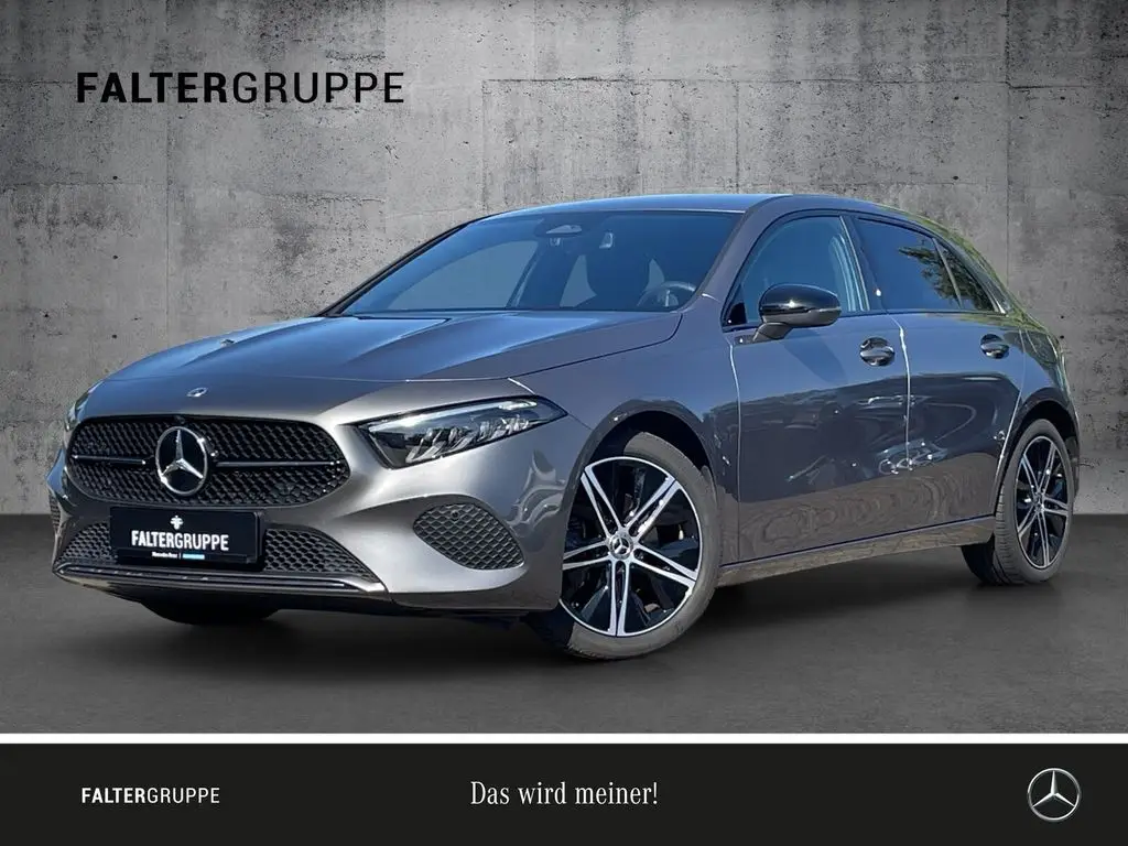 Photo 1 : Mercedes-benz Classe A 2023 Petrol