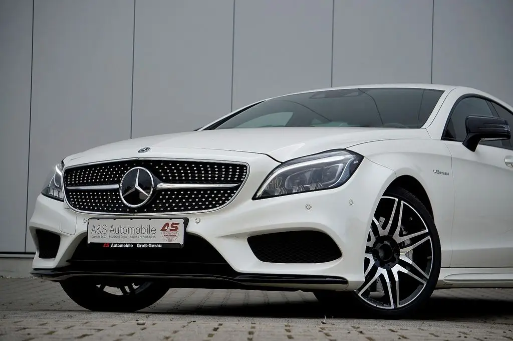 Photo 1 : Mercedes-benz Classe Cls 2015 Petrol