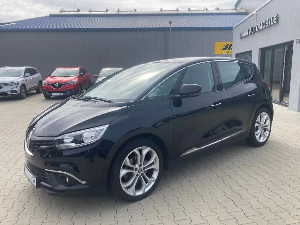 Photo 1 : Renault Scenic 2017 Petrol