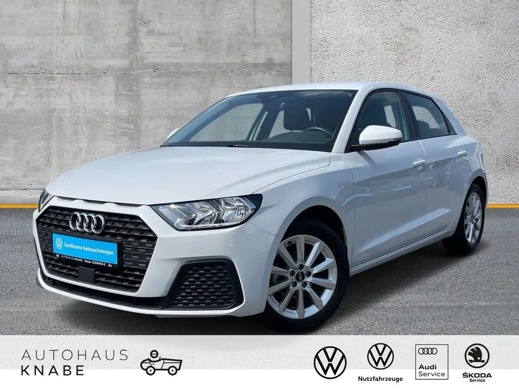 Photo 1 : Audi A1 2022 Essence