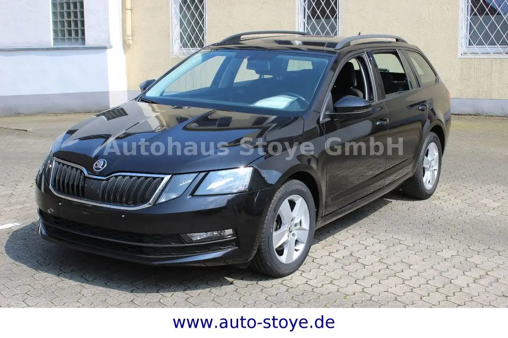 Photo 1 : Skoda Octavia 2019 Petrol