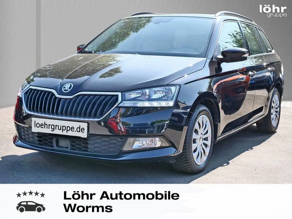 Photo 1 : Skoda Fabia 2022 Essence