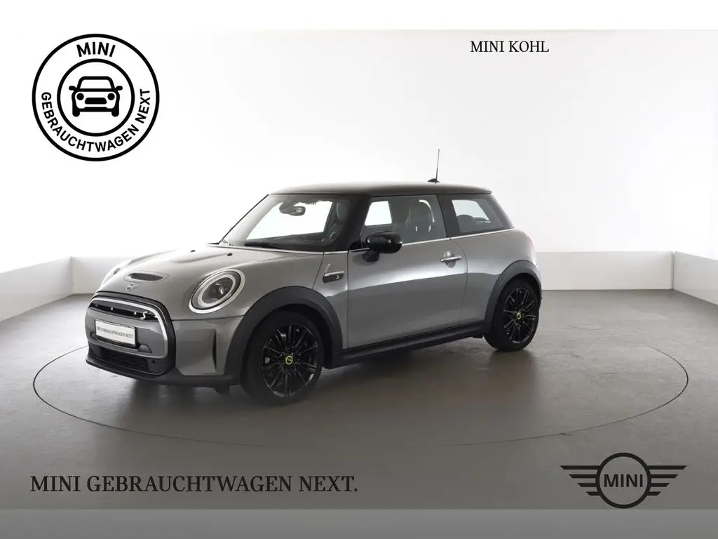 Photo 1 : Mini Cooper 2021 Non renseigné