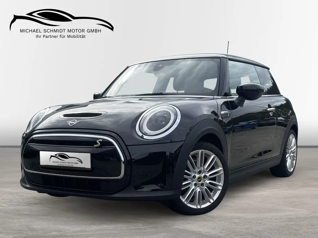 Photo 1 : Mini Cooper 2023 Non renseigné