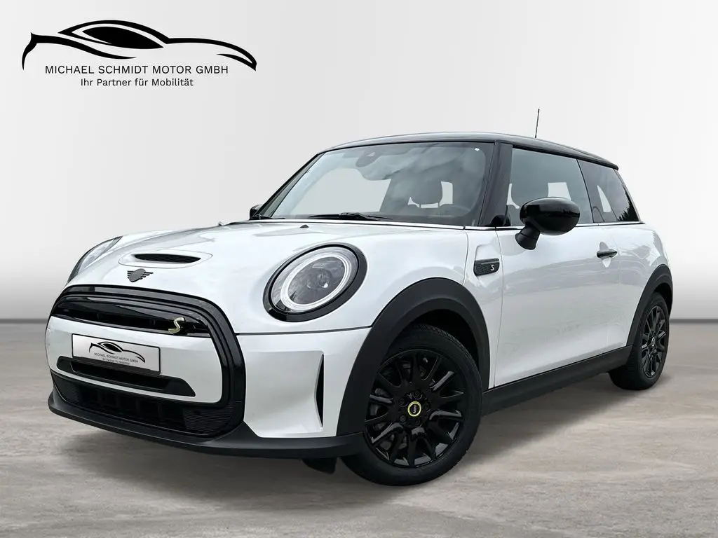 Photo 1 : Mini Cooper 2023 Non renseigné