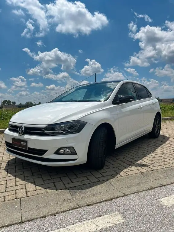 Photo 1 : Volkswagen Polo 2018 Essence