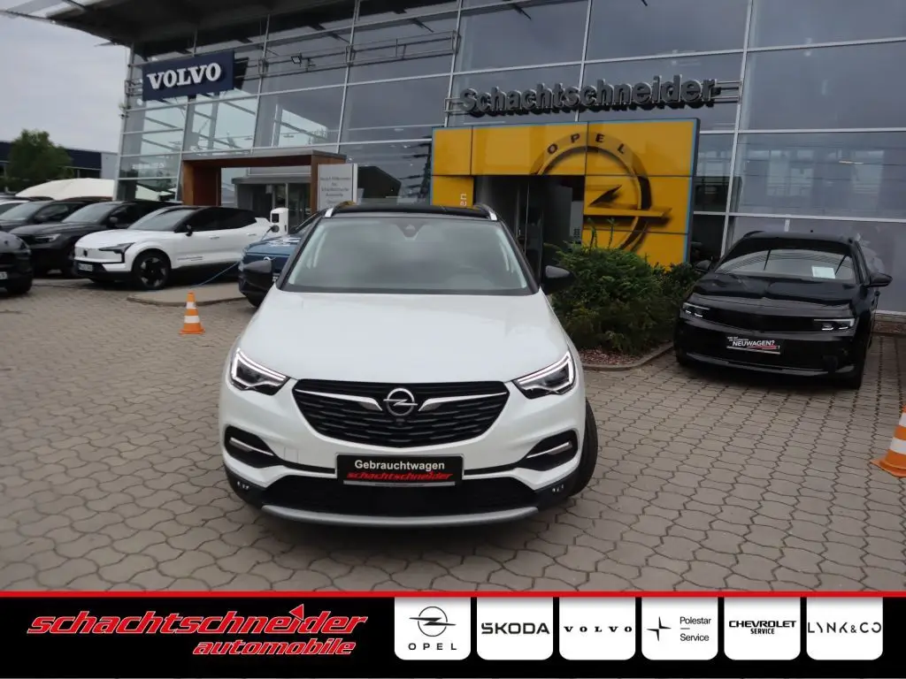 Photo 1 : Opel Grandland 2020 Hybrid