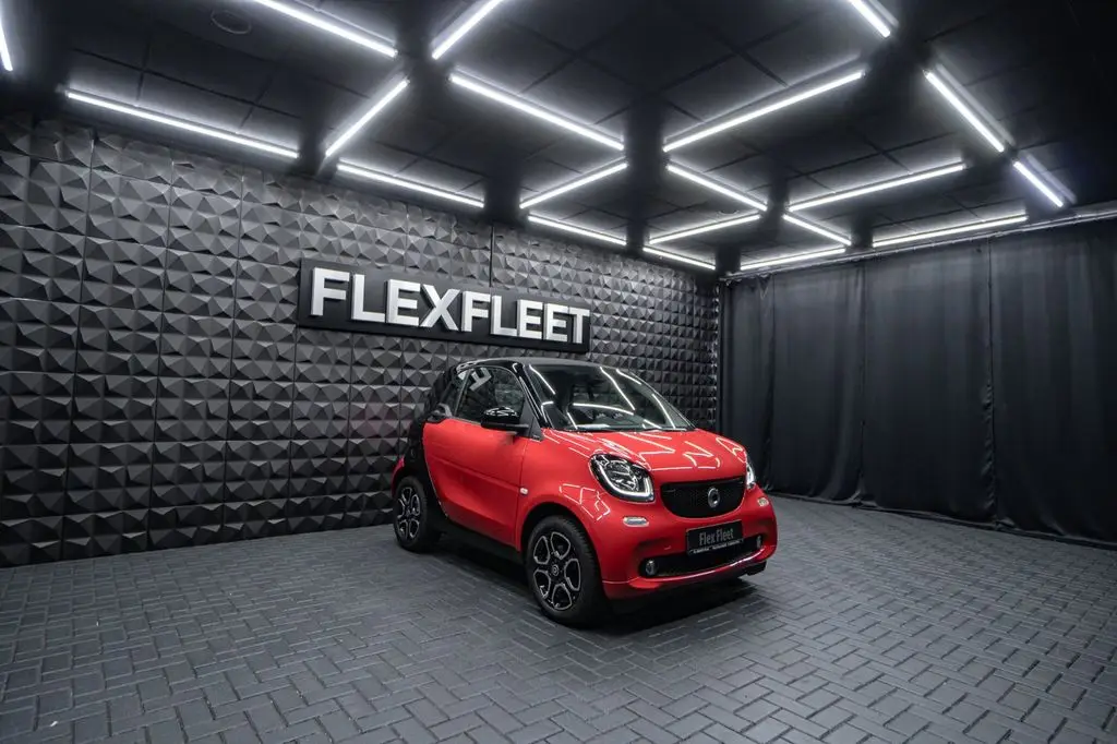 Photo 1 : Smart Fortwo 2017 Petrol