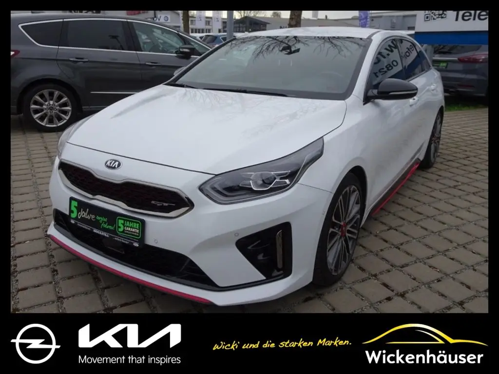 Photo 1 : Kia Proceed 2024 Essence