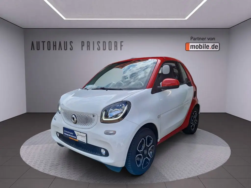 Photo 1 : Smart Fortwo 2019 Petrol