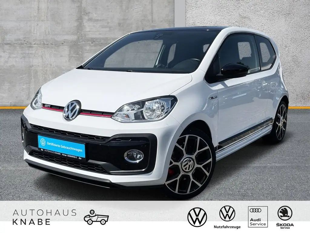 Photo 1 : Volkswagen Up! 2018 Petrol