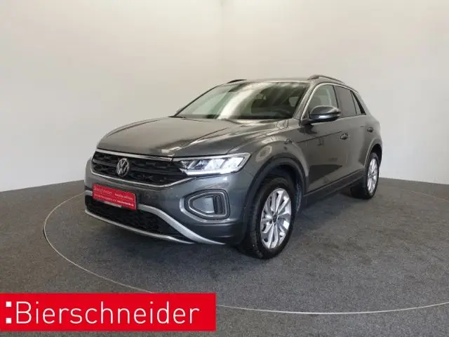 Photo 1 : Volkswagen T-roc 2024 Essence