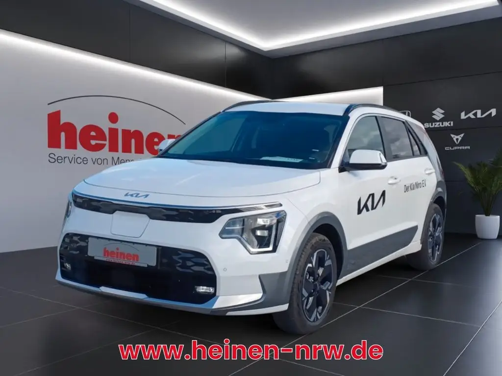 Photo 1 : Kia Niro 2024 Non renseigné