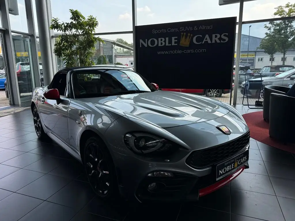 Photo 1 : Abarth 124 Spider 2017 Essence