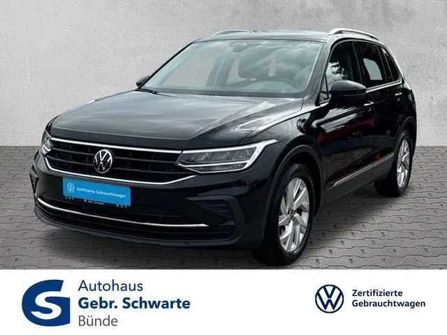 Photo 1 : Volkswagen Tiguan 2023 Essence