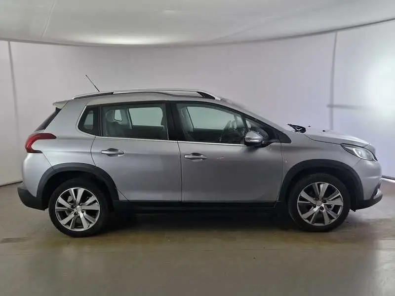 Photo 1 : Peugeot 2008 2019 Diesel