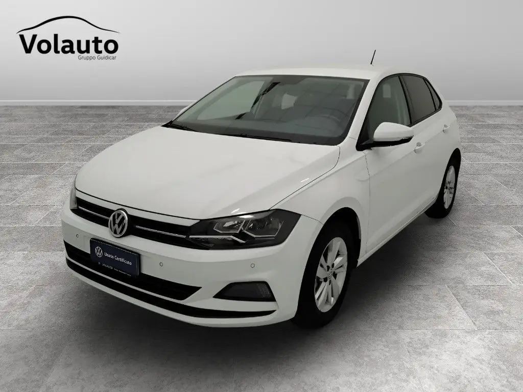 Photo 1 : Volkswagen Polo 2018 Petrol