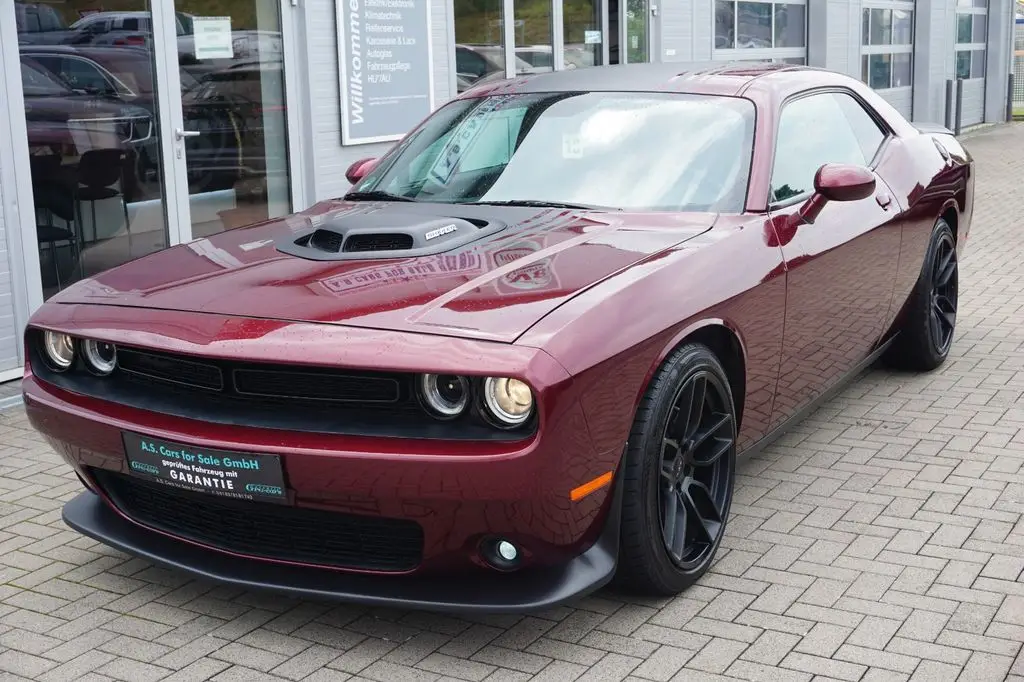 Photo 1 : Dodge Challenger 2020 Petrol