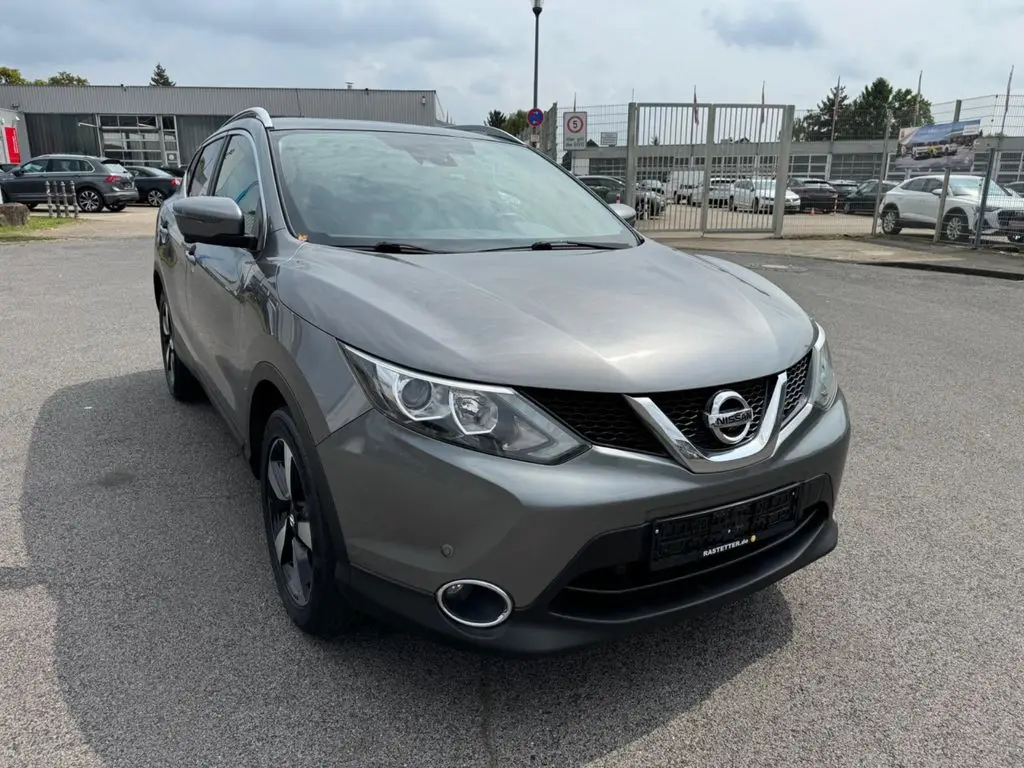 Photo 1 : Nissan Qashqai 2017 Diesel