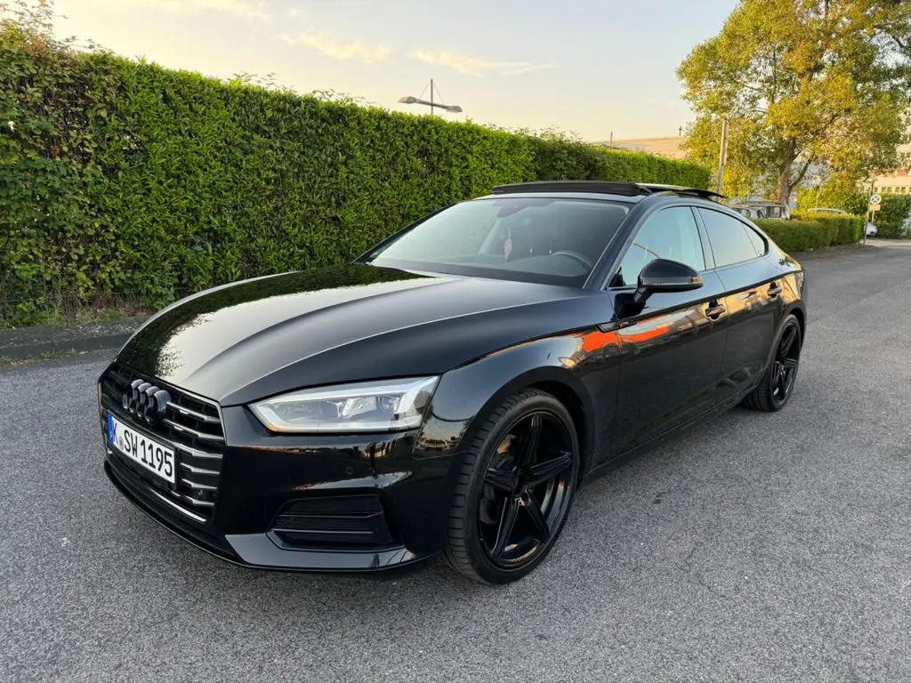 Photo 1 : Audi A5 2018 Petrol