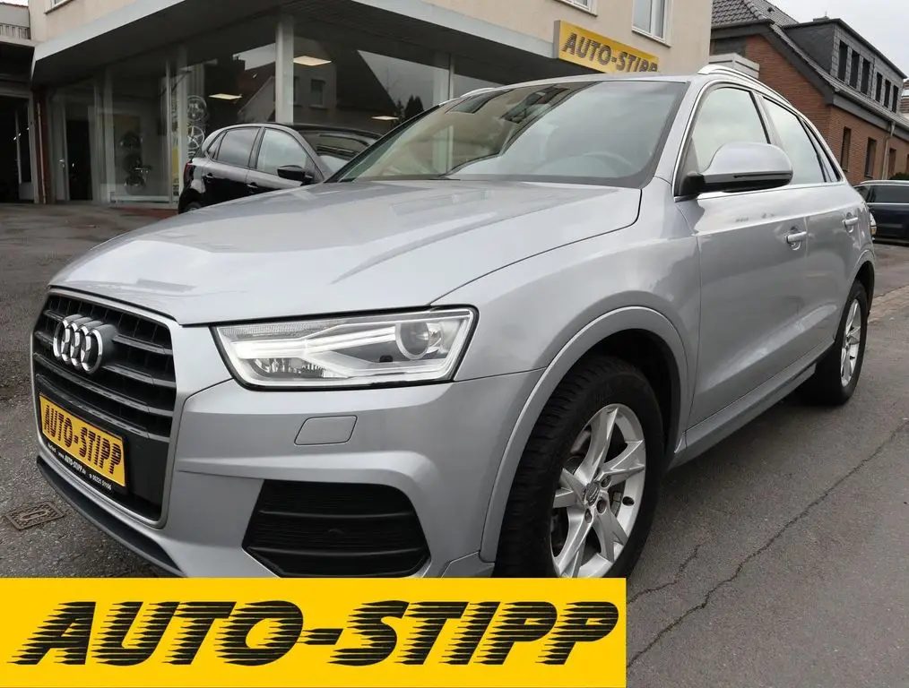 Photo 1 : Audi Q3 2015 Petrol