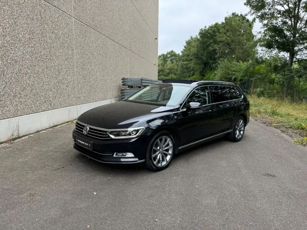 Photo 1 : Volkswagen Passat 2016 Diesel