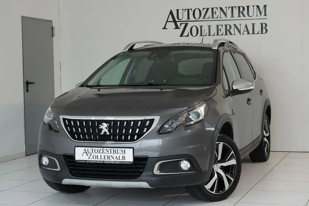 Photo 1 : Peugeot 2008 2018 Petrol