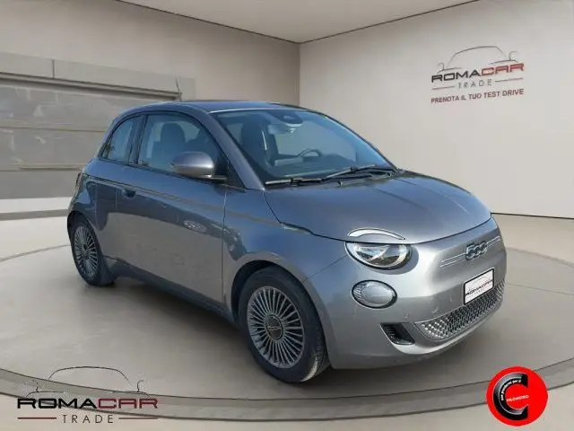 Photo 1 : Fiat 500 2021 Non renseigné