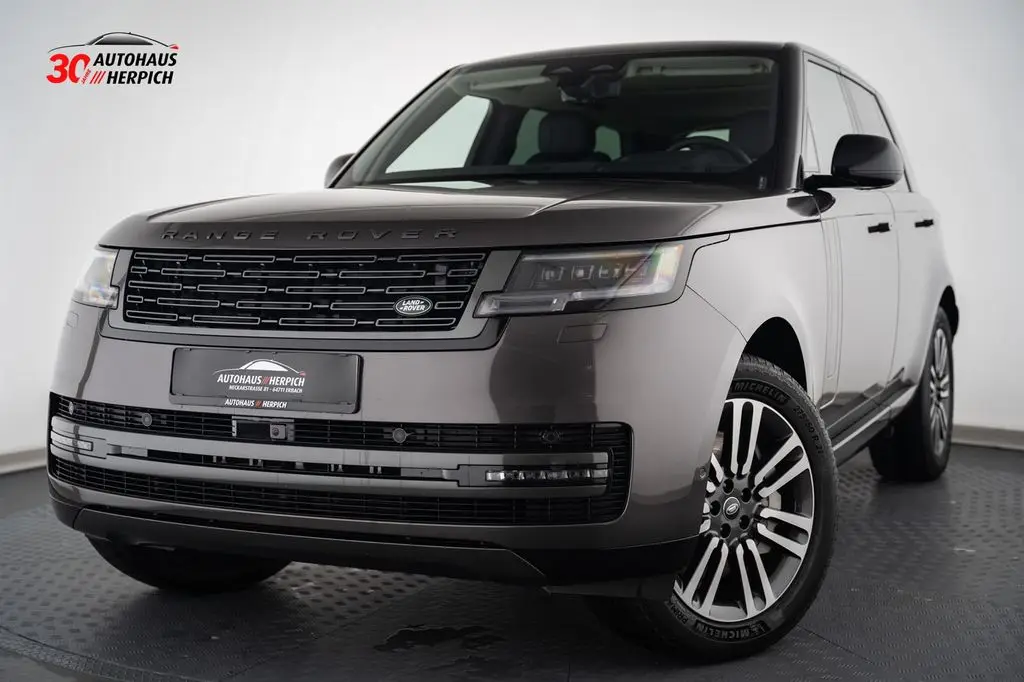 Photo 1 : Land Rover Range Rover 2024 Essence