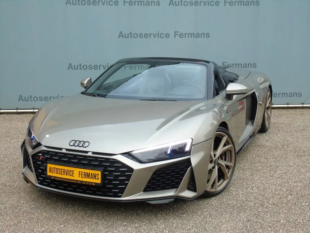 Photo 1 : Audi R8 2021 Essence