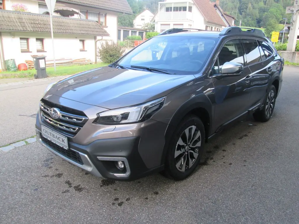 Photo 1 : Subaru Outback 2023 Essence