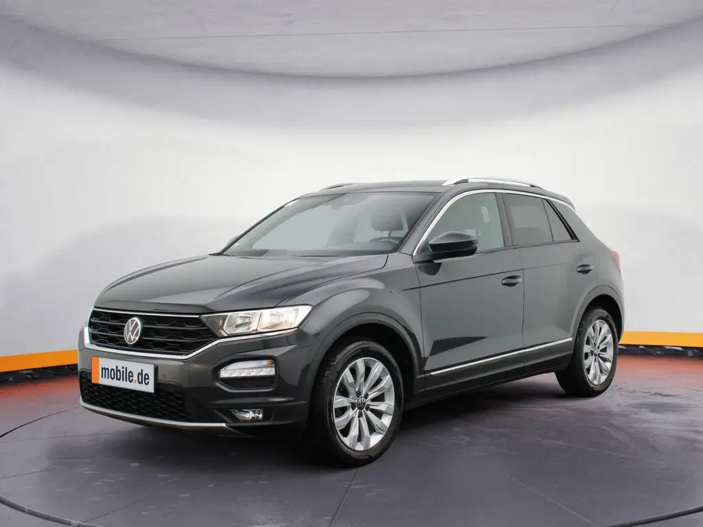 Photo 1 : Volkswagen T-roc 2021 Essence