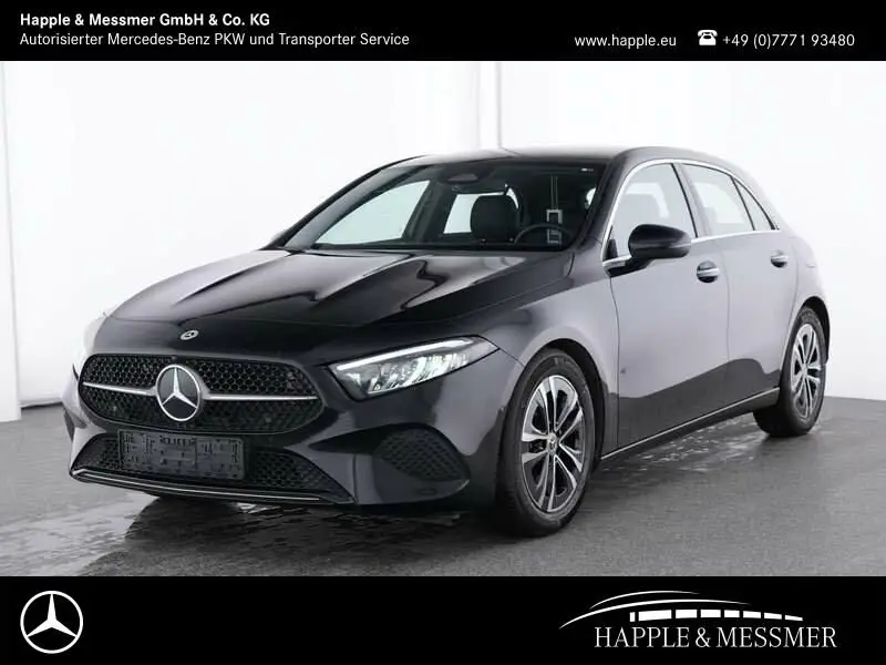 Photo 1 : Mercedes-benz Classe A 2023 Essence