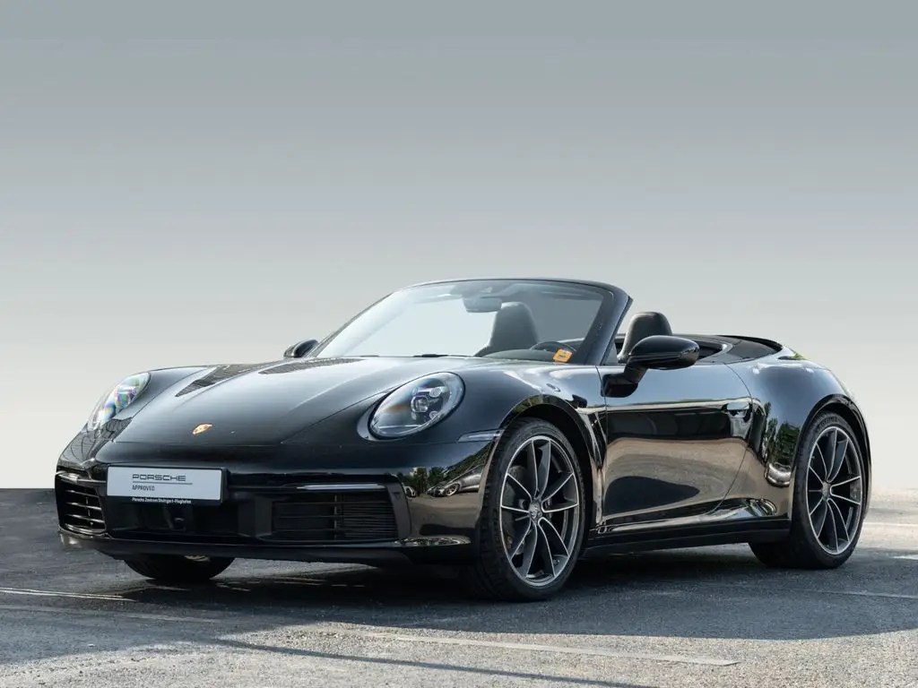 Photo 1 : Porsche 992 2023 Essence